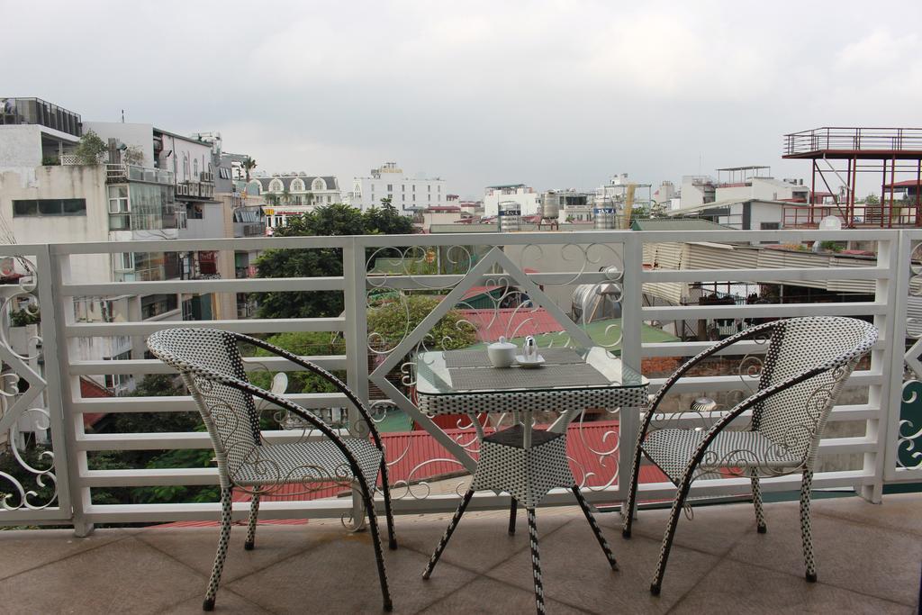 Maro Hotel Hanoi Exterior foto
